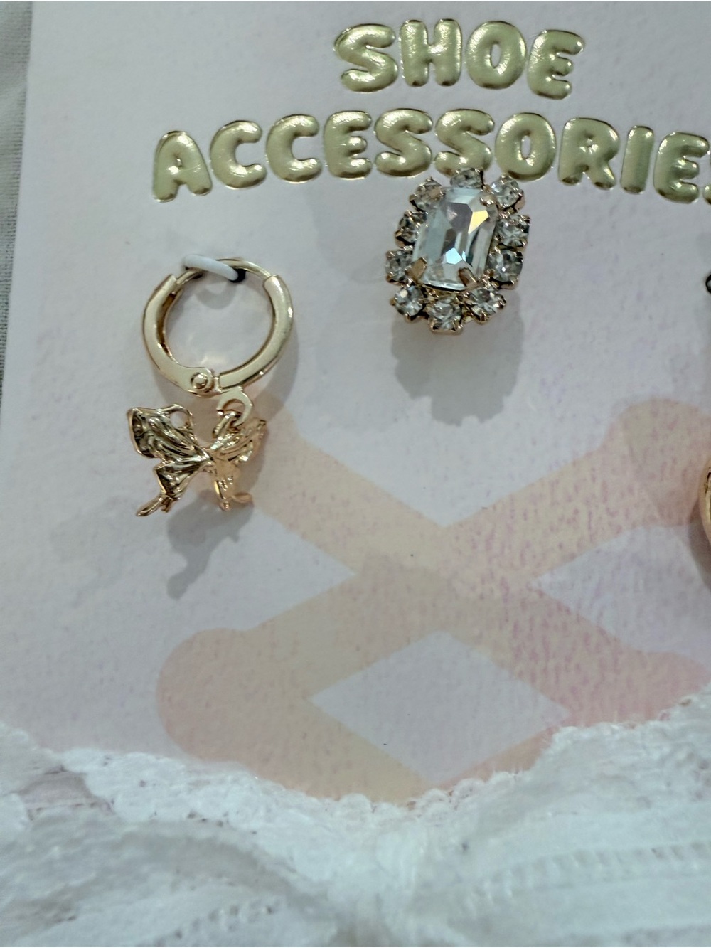 Anthropologie Lace Shoelaces Gold Heart & Crystal Shoe Charms NWT - Picture 3 of 6